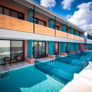 Cooee Corissia Harmony Hotel